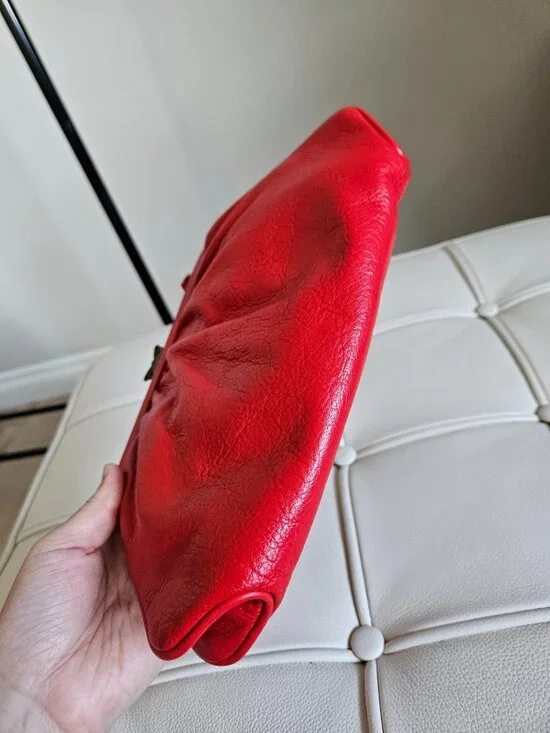 Marc Jacobs Butterfly Kiss-Lock 2-Way Clutch - Red Leather - Picture 4 of 7